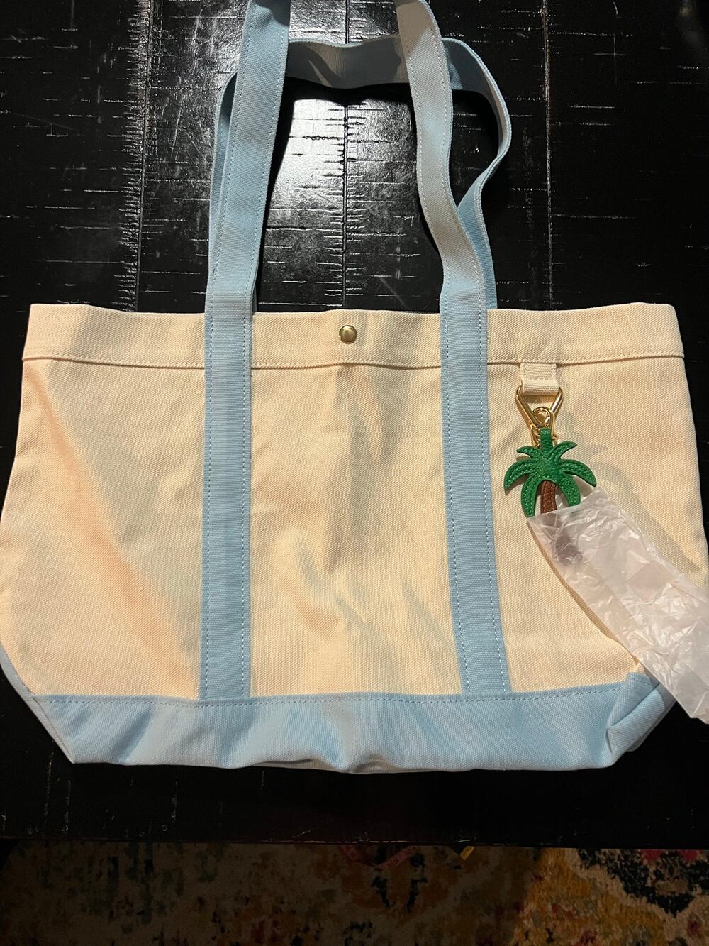 New NIB BaubleBar Coastal Essential Canvas Tote Bag Detachable Palm Tree Charm